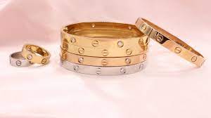 Affectionate Adornments: Cartier’s Love Bracelet Lineup post thumbnail image